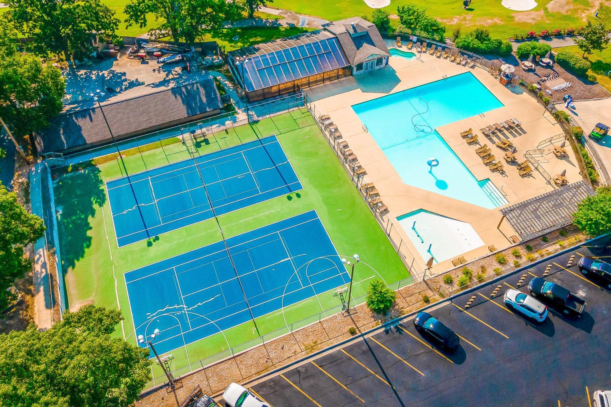 Lofty Retreat & Paradise Pointe Branson Esterno foto